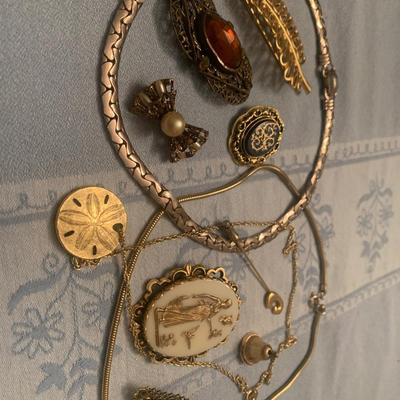 Vintage Costume Jewelry Lot