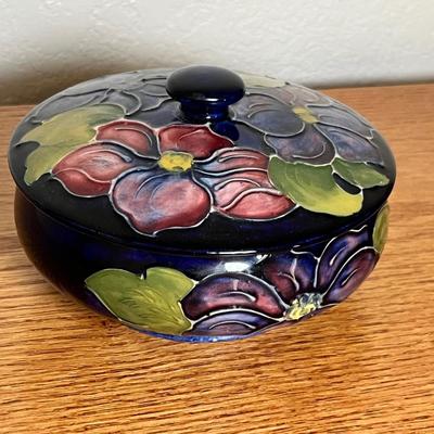 Lot 112 Moorcroft box
