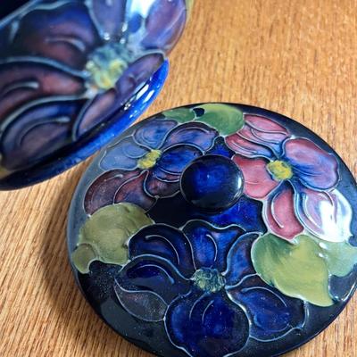 Lot 112 Moorcroft box