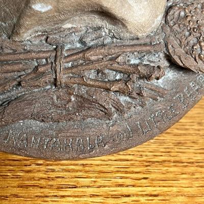 Lot 122 NA resin figure