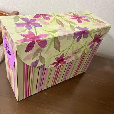 Lot 138 File box of greeting cards
