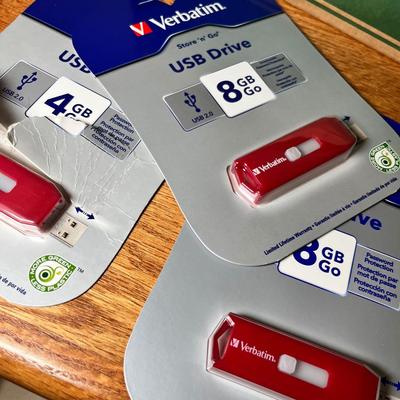 Lot 139 Office supplies