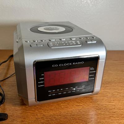 Lot 146 CD Alarm Clock