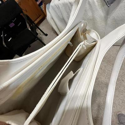 Lot 161 Purses #2 Gucci!!!