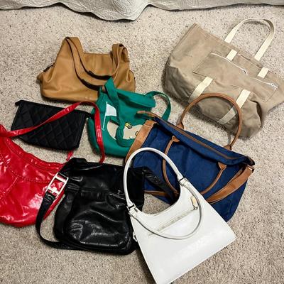 Lot 161 Purses #2 Gucci!!!