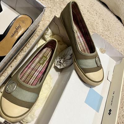 Lot 166 Women's shoes #2