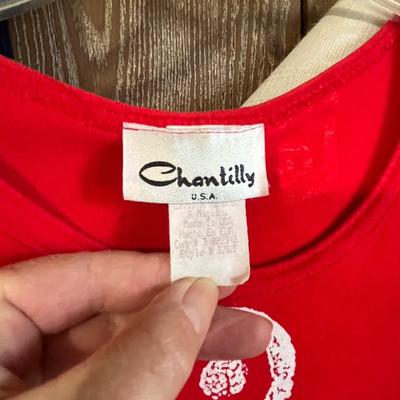 Lot 169 Vintage outfits