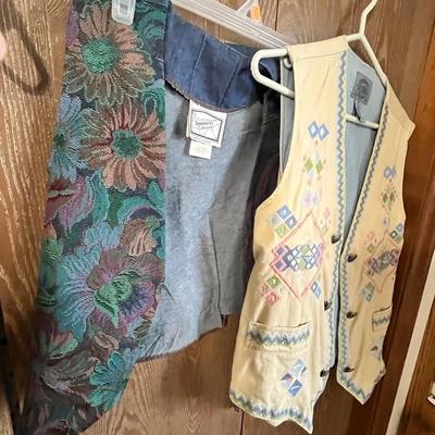Lot 170 Vintage 80s vests