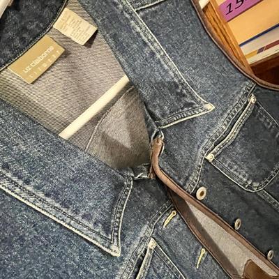 Lot 171 Western Vests