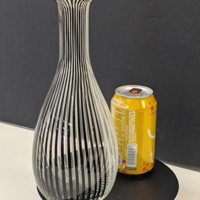 Sale Photo Thumbnail #937: 1960's Venini Design Murano Black & White Swirl Vase