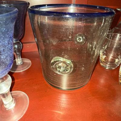 Sale Photo Thumbnail #1099: M59-Glassware