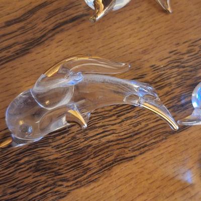Sale Photo Thumbnail #186: see all photos this is a group of 5 crystal dolphins.  If you’ve come to our recent in person sales we've had some of these at the last 2 sales…get these to add to your collection.  
