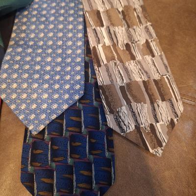 Sale Photo Thumbnail #202: mens ties
