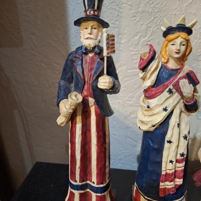 Sale Photo Thumbnail #278: patriotic figurines- statue of liberty has a broken arm.