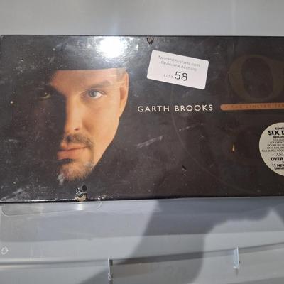 Sale Photo Thumbnail #318: package is still sealed but it has damage from being in storage 