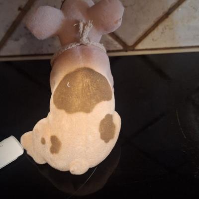 Sale Photo Thumbnail #325: Small bobbling head pig