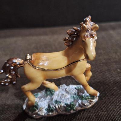 Sale Photo Thumbnail #346: enamel horse trinket box