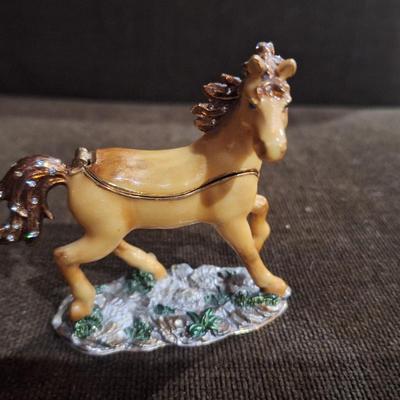 Sale Photo Thumbnail #343: enamel horse trinket box