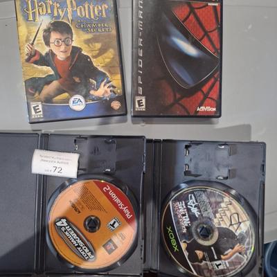 Sale Photo Thumbnail #407: Playstation2 games- the two bottom games are in the wrong cases