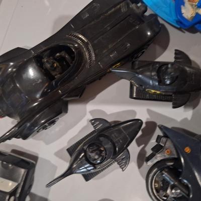 Sale Photo Thumbnail #442: Batman toys