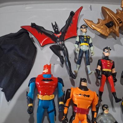 Sale Photo Thumbnail #446: Action figures, mostly batman related
