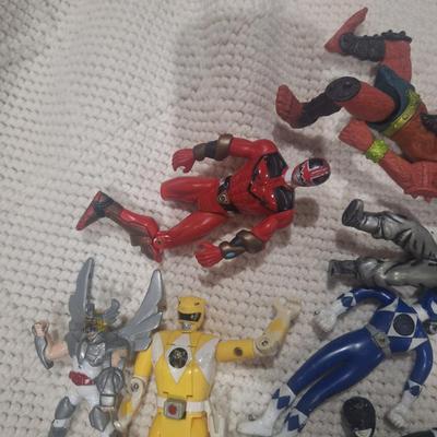 Sale Photo Thumbnail #496: power ranger and other action figures
