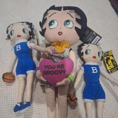 Sale Photo Thumbnail #561: Betty Boop rag dolls