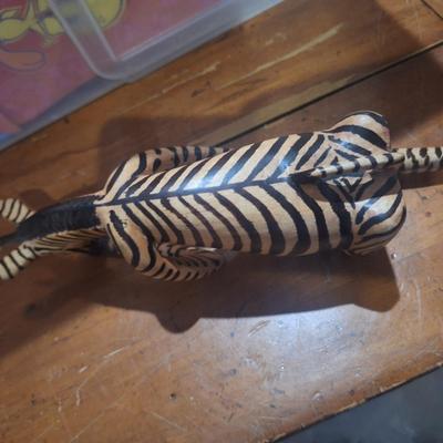 Sale Photo Thumbnail #610: we just had 2 like this at a previous estate sale….if you bough those you need this one to have a full trio.