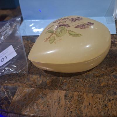 Sale Photo Thumbnail #664: alabaster heart shaped box.