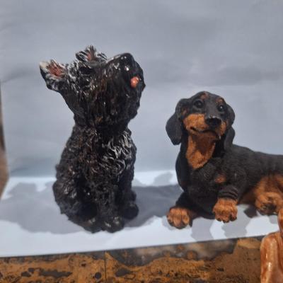 Sale Photo Thumbnail #705: animal figurines