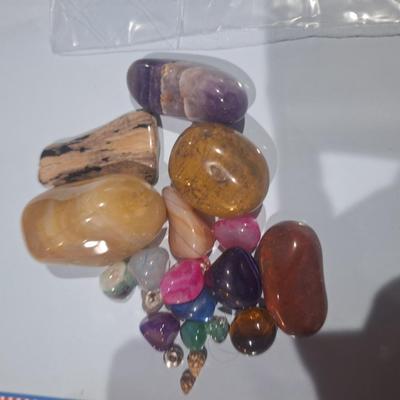 Sale Photo Thumbnail #758: polished rocks