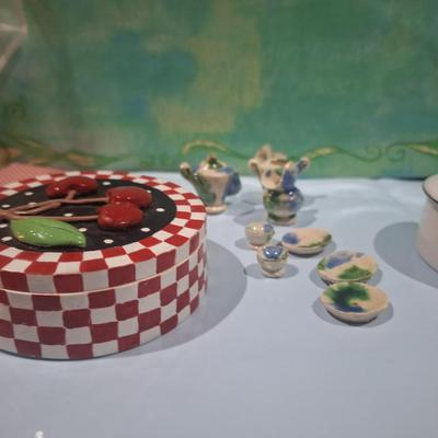 Sale Photo Thumbnail #769: trinket boxes- one is Mary Englebreit and tiny tea set