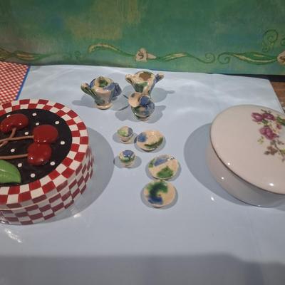 Sale Photo Thumbnail #768: trinket boxes- one is Mary Englebreit and tiny tea set