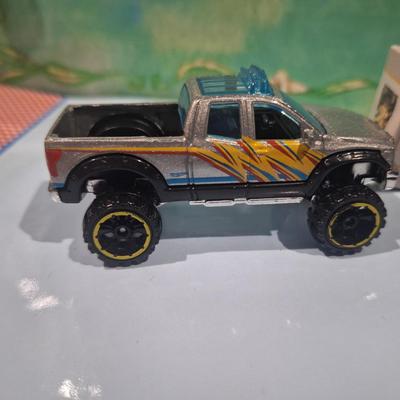 Sale Photo Thumbnail #781: misc toys