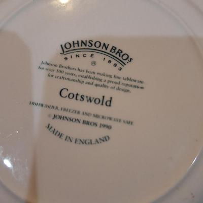 Sale Photo Thumbnail #837: set of 3 blue plates, Cotswold