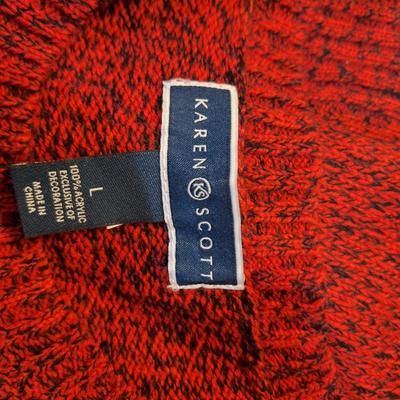 Sale Photo Thumbnail #841: Karen Scott Christmas Sweater size L