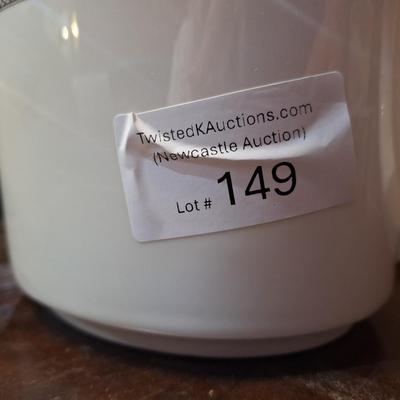 Sale Photo Thumbnail #846: teapot-Coalport