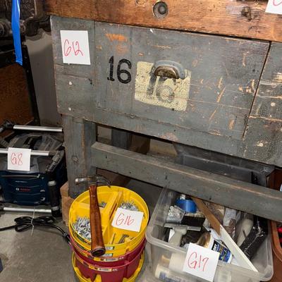 Sale Photo Thumbnail #1155: G12-Work Bench

This is for the workbench only, this lot does not include the items on top of or in front of the workbench