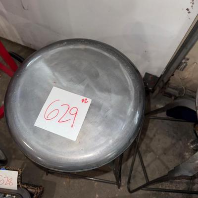 Sale Photo Thumbnail #1204: G29 heavy duty adjustable barstools