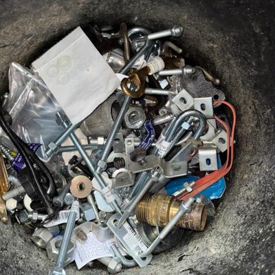 Sale Photo Thumbnail #1224: G33-Misc Tote