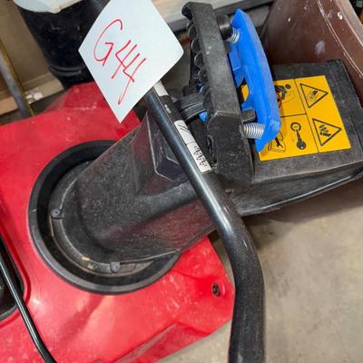 Sale Photo Thumbnail #1256: G44-Toro snowblower