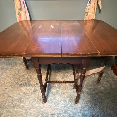 Sale Photo Thumbnail #810: Table needs work as seen on the leg