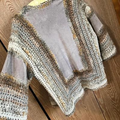 Lot 174 Suade & Wool Top