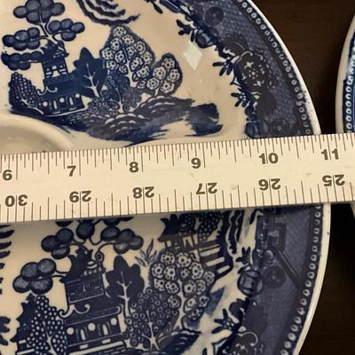 Sale Photo Thumbnail #864: 5 plates