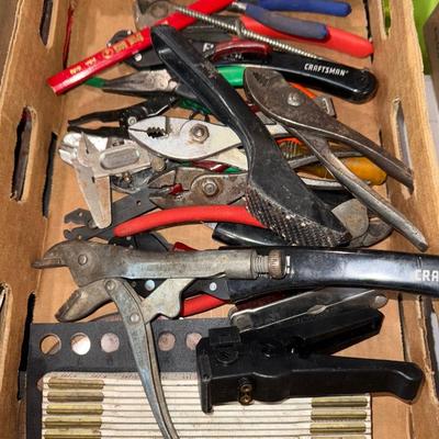 Sale Photo Thumbnail #1314: G66-2 flats of tools