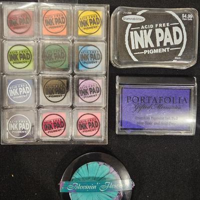 Sale Photo Thumbnail #201: Ink Pad Minis (box of 12) & Ink Pad Pigment w/ Blooming flowers