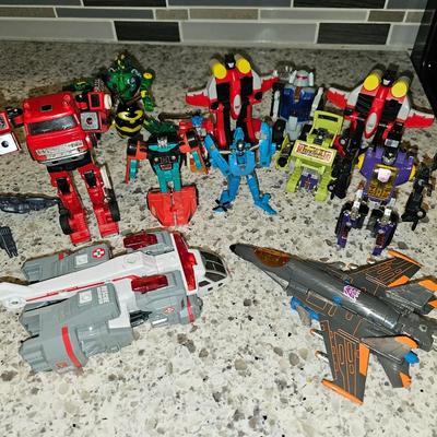 Sale Photo Thumbnail #180: Rare Autobot Transformer Lot some date back to the 80s along with Beast Wars included in this Lot.

As with all lots please inspect the pictures... all items are sold as is. Great collectible toy Lot to add to your collection!
