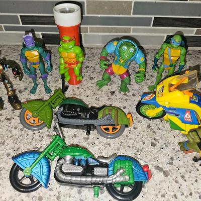 Sale Photo Thumbnail #226: Teenage Mutant Ninja Turtles Lot | Rare Action Figure Variations
