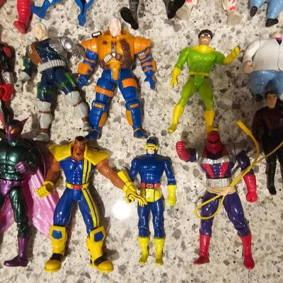 Sale Photo Thumbnail #230: Large Collection Marvel Action Figures | Spiderman, Wolverine, Cyclops, and many more | Great Condition