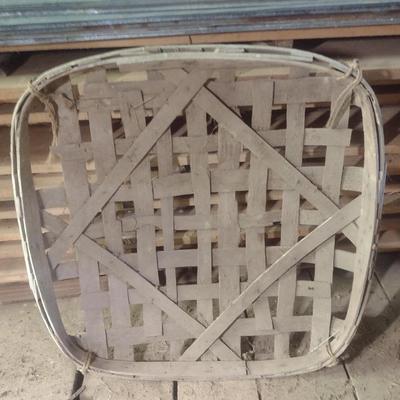 Vintage Lumberton, NC Authentic Splint Wood Tobacco Leaf Market Basket (AA)